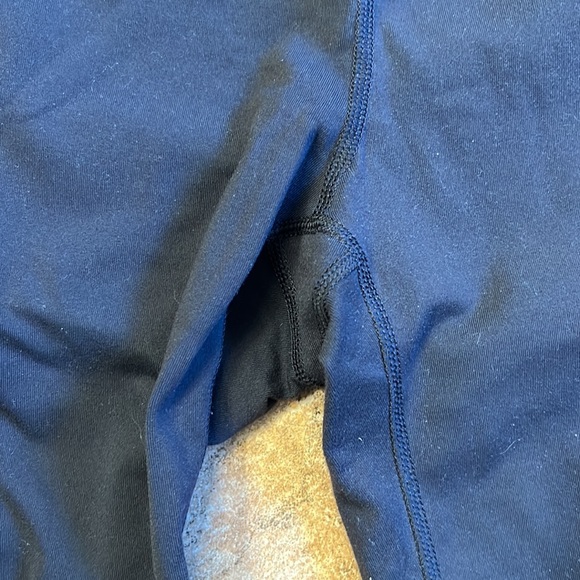 Lucy Lotus Collection Capris - Picture 3 of 4